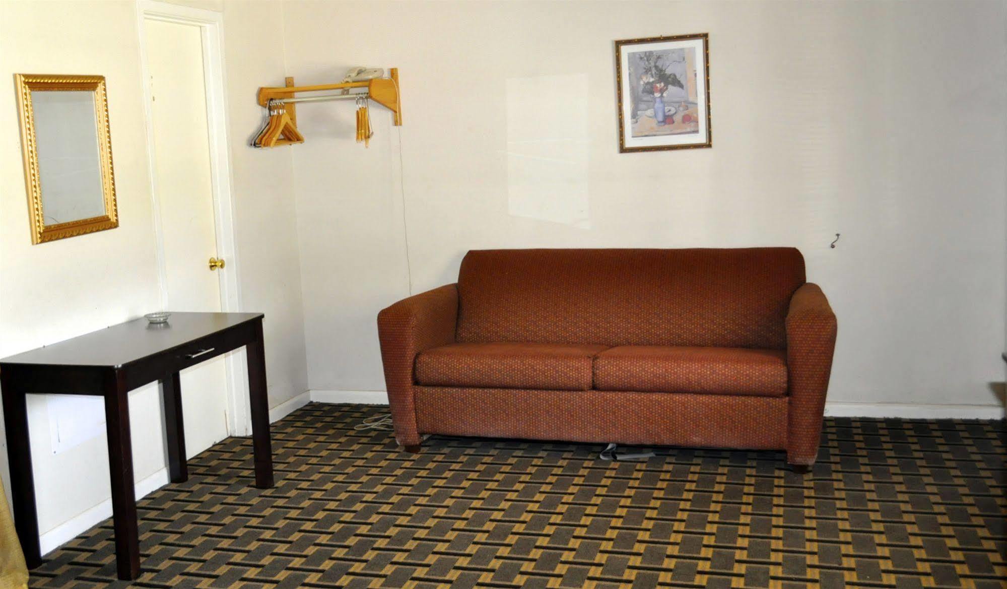 Andrews Motor Inn 外观 照片